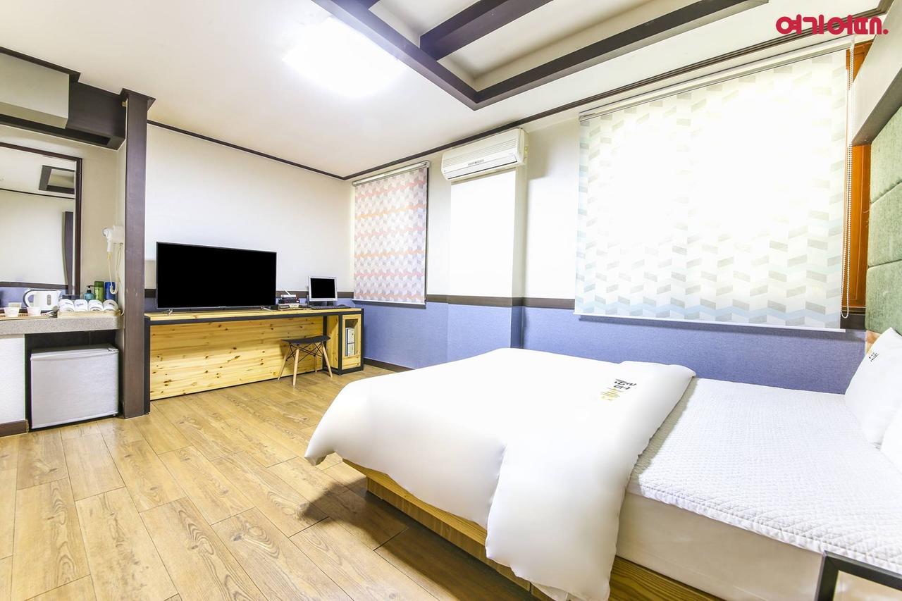 Theme Motel Mokpo Exterior foto