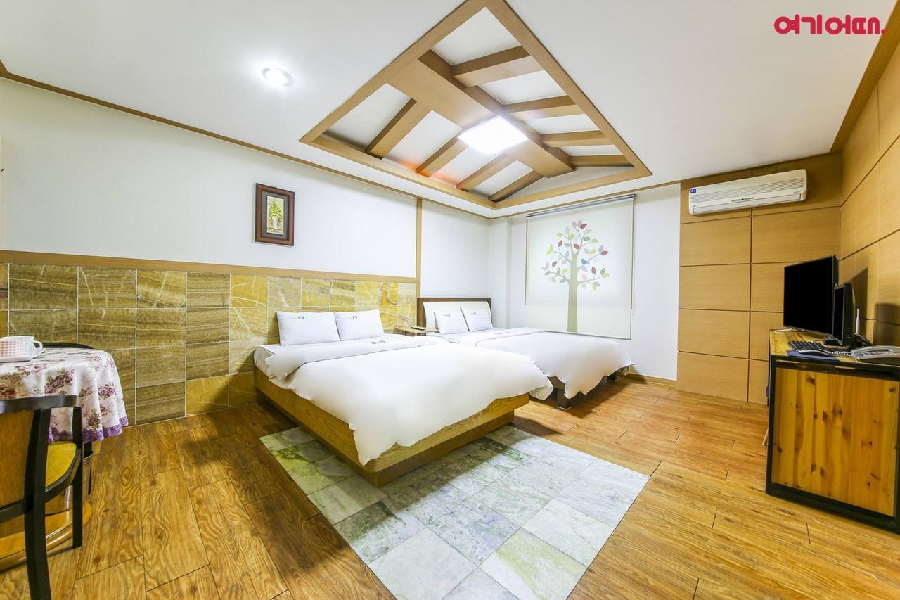 Theme Motel Mokpo Exterior foto